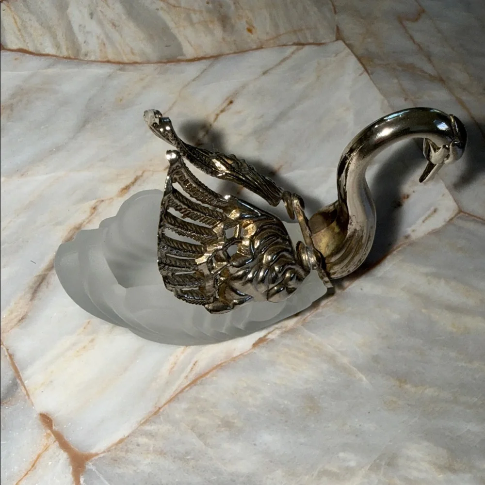Vintage Frosted Glass Silver Tone Swan Figurine Articulated Filigree Wings